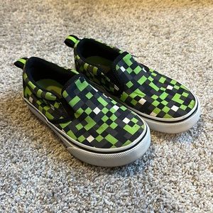 Boys Minecraft Slip On Skechers Sneakers